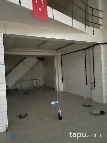 Denizli Pamukkale'de 166 m2 İskanlı Asma Katlı Dükkan