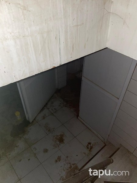 Denizli Pamukkale'de 166 m2 İskanlı Asma Katlı Dükkan