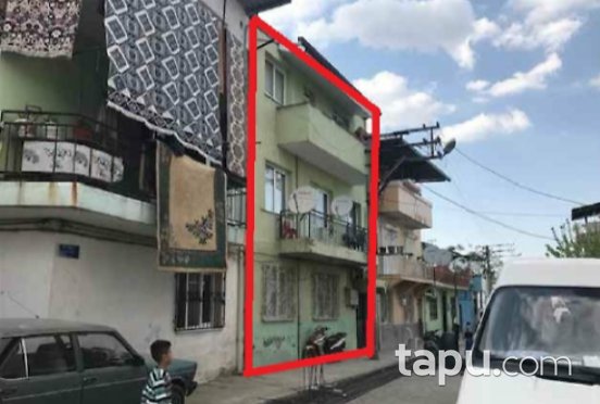 Manisa Turgutlu Atatürk Mahallesi'nde 381 m2 Bina