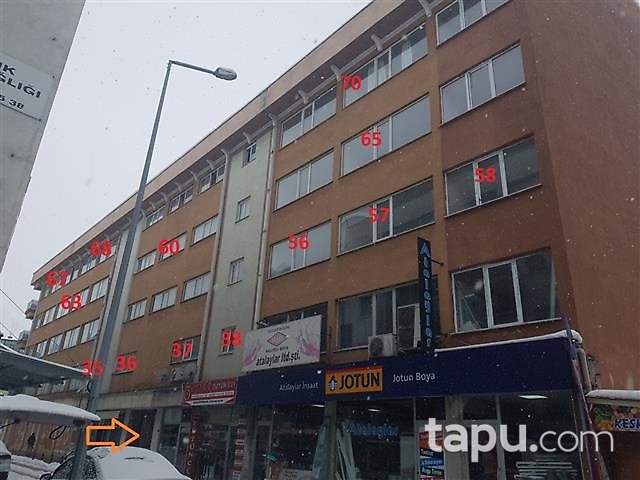 Zonguldak Çay Mahallesi'nde Yakıcı İş Merkezi İçinde 150 m Ofis