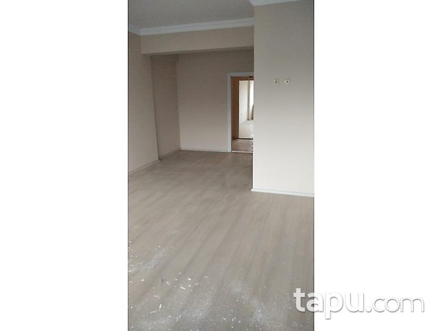 Zonguldak Çay Mahallesi'nde Yakıcı İş Merkezi İçinde 150 m Ofis