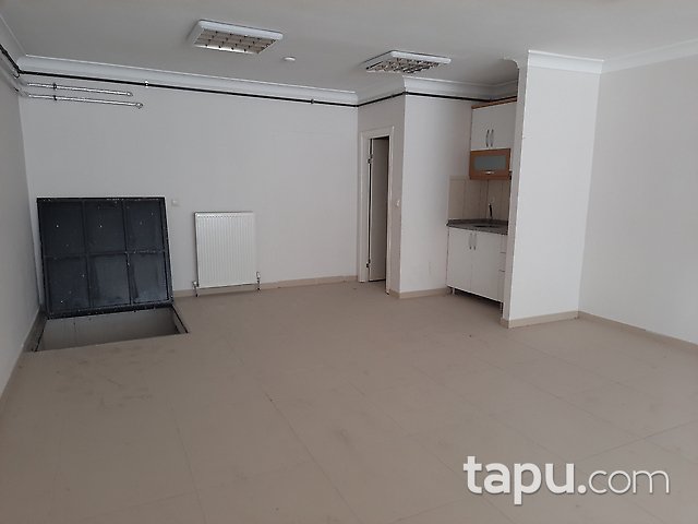 Altındağ Yıldıztepe Mahallesi'nde Cadde Üzerinde Depolu Dükkan