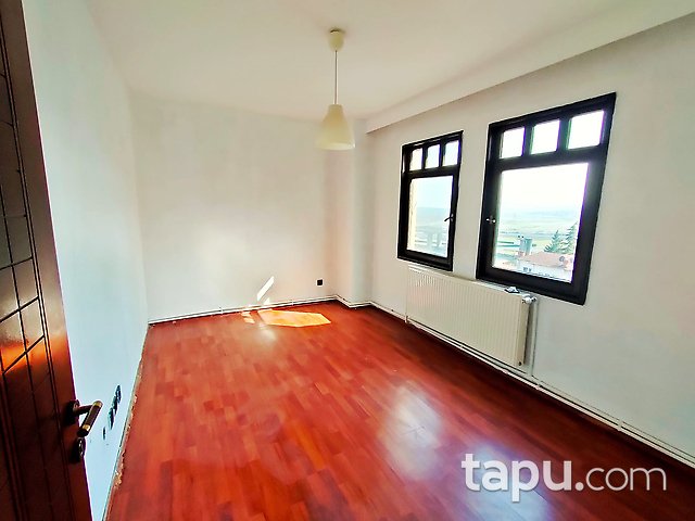 Bahçeşehir Badem Villaları'nda E Tipi 5+2 350 m2 Villa