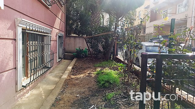 Pendik Esenyalı'da Marmaray'a 2 km Uzaklıkta Hazır Kiracılı 2+1 Daire