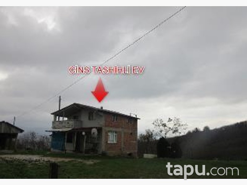 Sakarya Kocaali Gümüşoluk Mahallesinde 19706 m2 Bahçe ve Kargir Ev