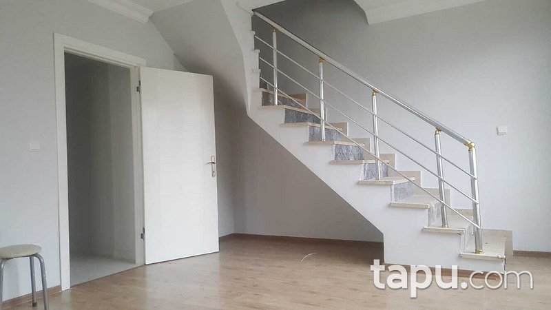 Ümraniye Armağanevler'de 115 m2 Dubleks Daire