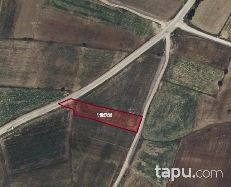 Afyonkarahisar Sinanpaşa Çayhisar Köyü'nde 2 Dönüm Yatırımlık Tarla