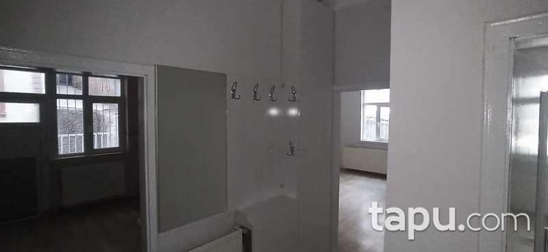 Kırıkkale Merkez Kurtuluş Mahallesi'nde Kaçırılmayacak Fırsatta 3+1 Daire