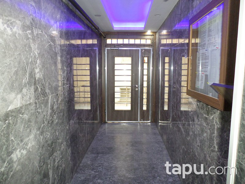 Esenyurt'ta Site İçerisinde 2+1 Daire