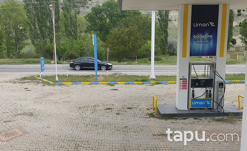 Kütahya Gediz Sabırgazi'de Akaryakıt İstasyonu