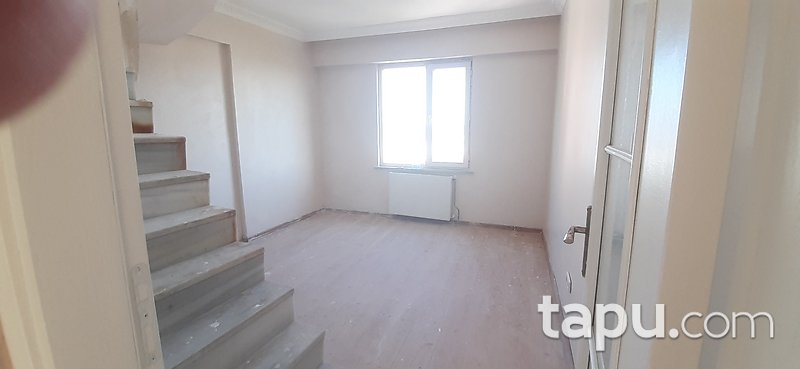 Tekirdağ Çerkezköy Veliaport Sitesi'nde 2+1 Dubleks Daire