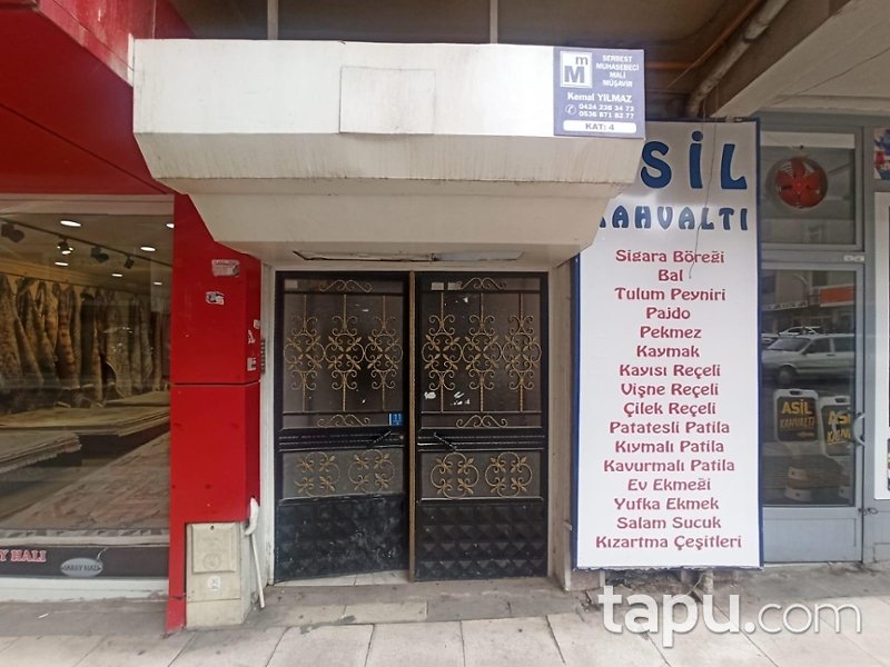Elazığ Merkez İzzetpaşa Mahallesi&#39;nde 3+1 Hisseli Daire