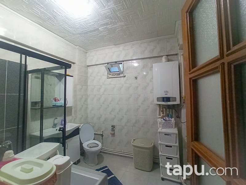 Ataşehirde Optimum AVM'ye Komşu Komple Bina