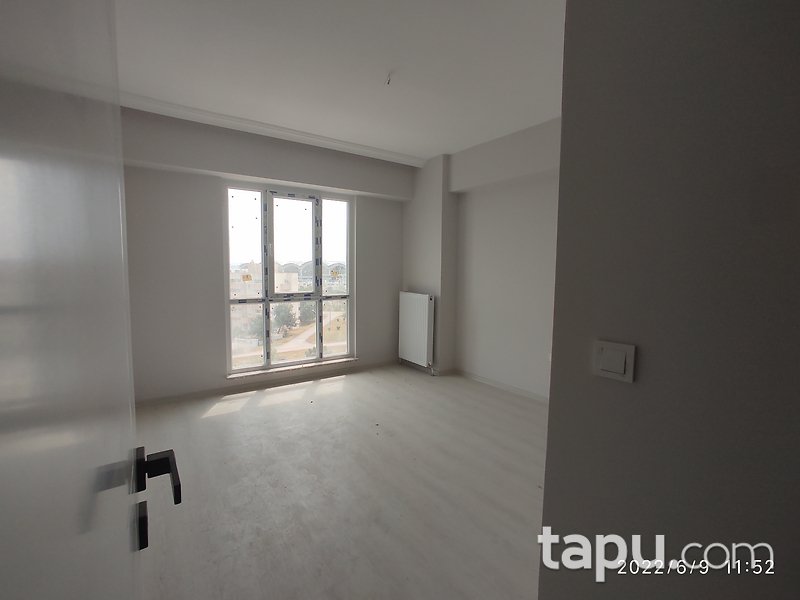 KİRALIK- Kurtköy'de Sabiha Gökçen Manzaralı 2+1 Daire