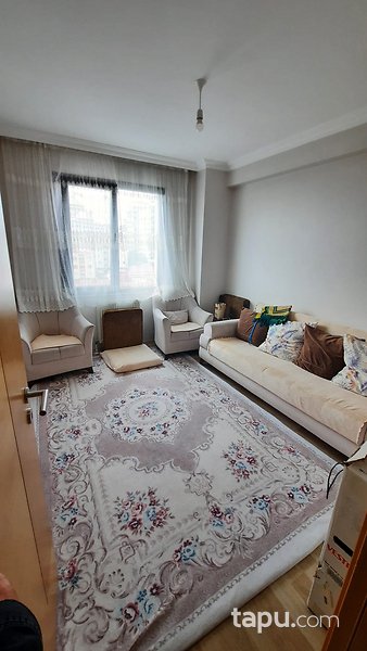 Pendik Dolayoba'da Geniş Ferah 3+1 Daire