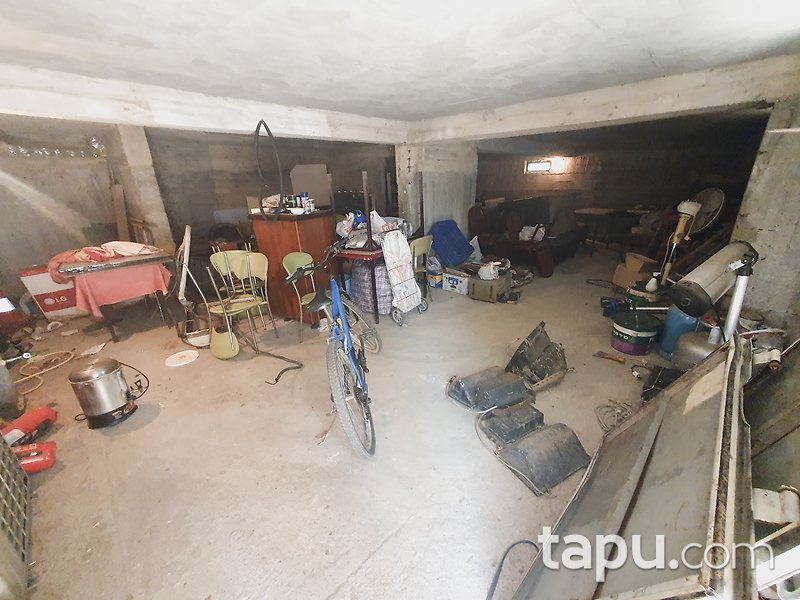 Kocaeli Darıca'da Geniş Kullanımlı Müstakil 6+3 Tripleks Villa