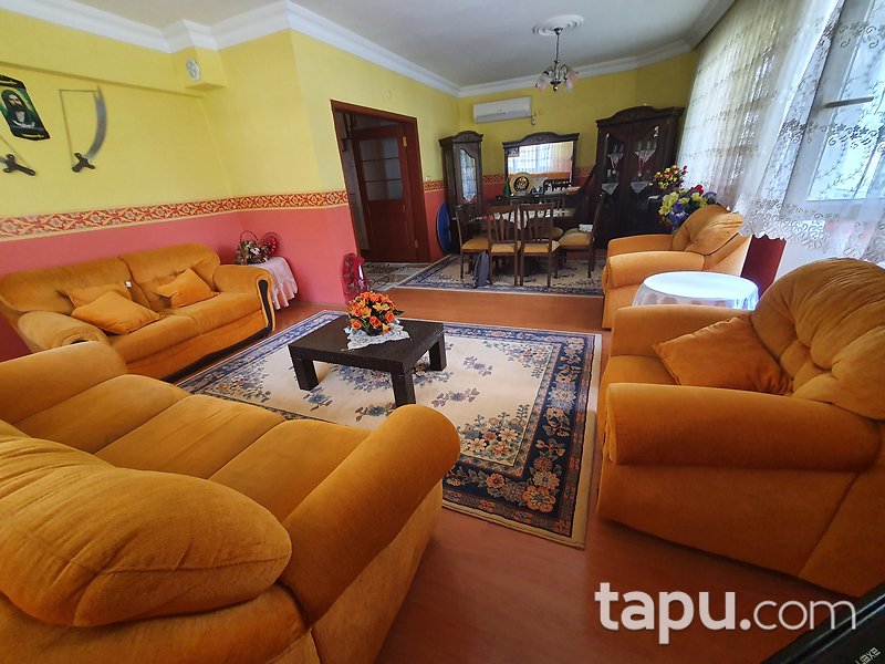 Kocaeli Darıca'da Geniş Kullanımlı Müstakil 6+3 Tripleks Villa