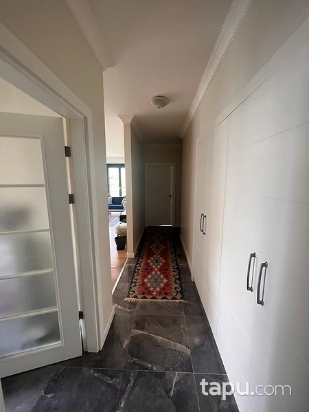 Kadıköy Göztepe'de İskanlı 2+1 Ferah Daire