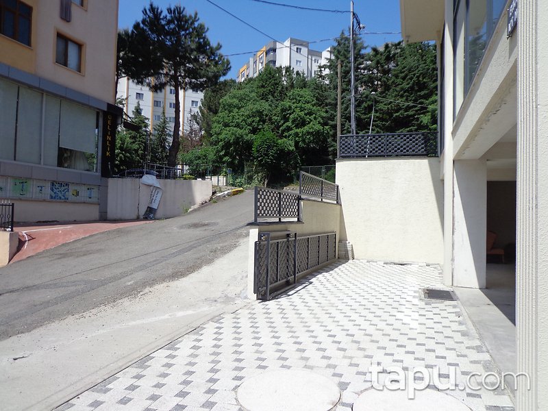 KİRALIK- Pendik Şeyhli 'de Depolu Dükkan
