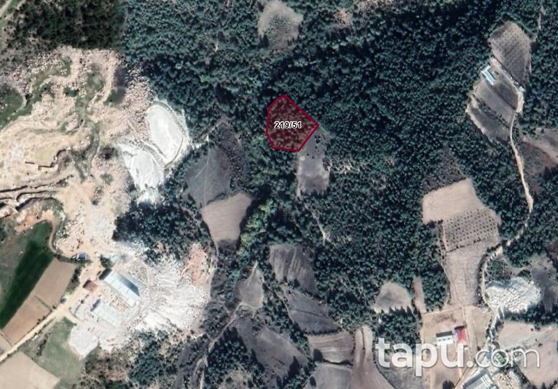 Bilecik Merkezde Muhteşem Konumda Şehir Merkezine Yakın 4 Dönüm Tarla