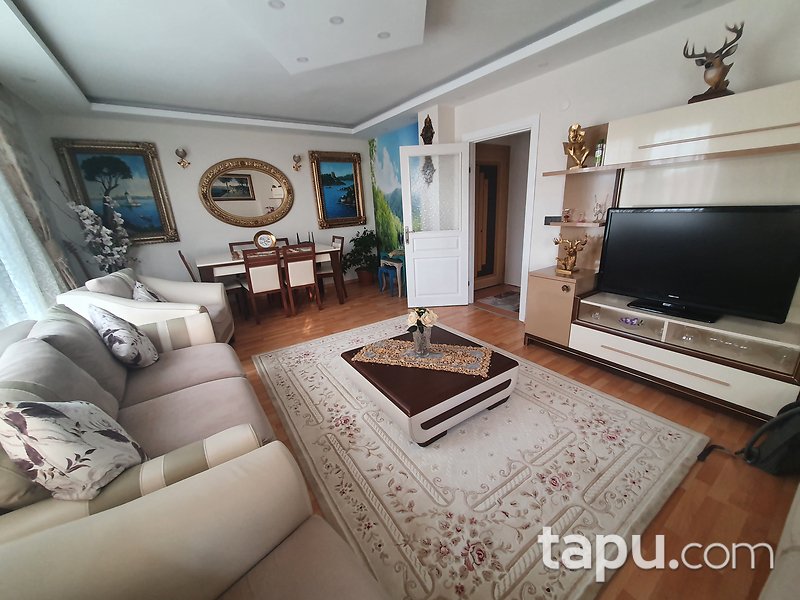 Maltepe Fındıklı'da Deniz Manzaralı 5+2 Çift Girişli Dubleks Daire