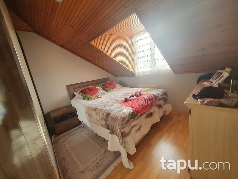 Maltepe Fındıklı'da Deniz Manzaralı 5+2 Çift Girişli Dubleks Daire