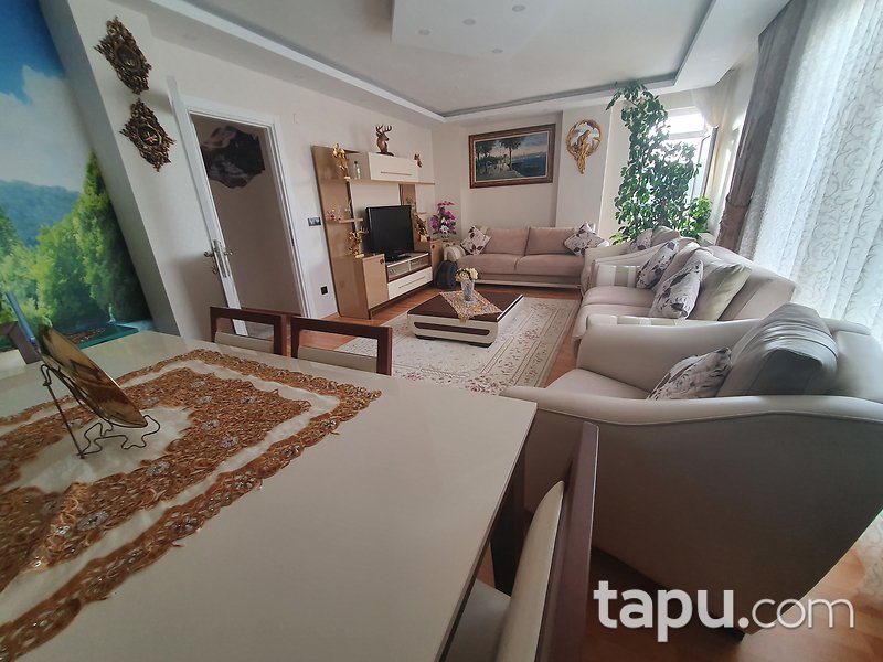 Maltepe Fındıklı'da Deniz Manzaralı 5+2 Çift Girişli Dubleks Daire