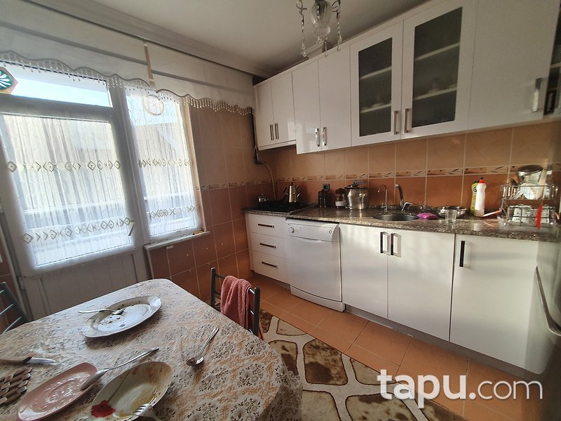 Maltepe Fındıklı'da Deniz Manzaralı 5+2 Çift Girişli Dubleks Daire