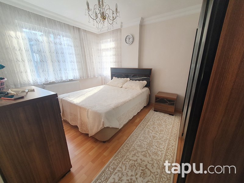 Maltepe Fındıklı'da Deniz Manzaralı 5+2 Çift Girişli Dubleks Daire