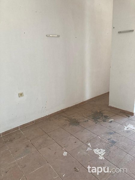 Muğla Marmaris Armutalan'da 70 m2 Dükkan