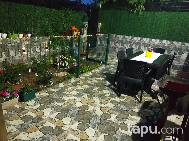 Konya Selçuklu Aydınlıkevler'de Bahçeli Müstakil Ev