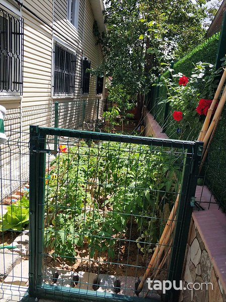 Konya Selçuklu Aydınlıkevler'de Bahçeli Müstakil Ev