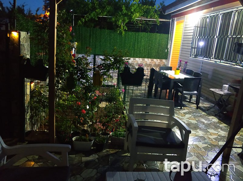 Konya Selçuklu Aydınlıkevler'de Bahçeli Müstakil Ev