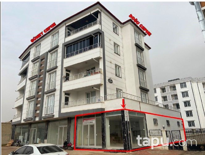 Adıyaman Merkez Yunus Emre Mahallesi'nde Depolu Dükkan (24294)