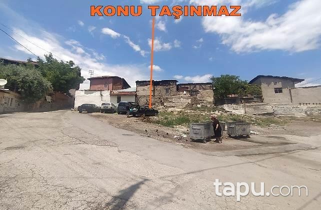 Altındağ'da Tek Katlı Hisseli Bina ve Arsası