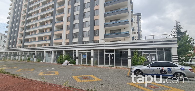 Konya Meram Alaverdi Mahallesi'nde 148 m2 Depolu Dükkan (304877)