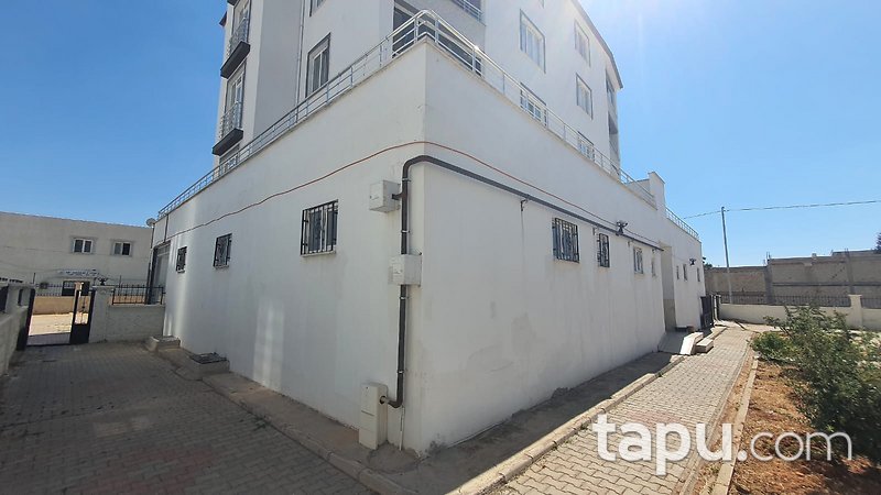 Adıyaman Merkez Yunus Emre Mahallesi'nde Depolu Dükkan (24294)