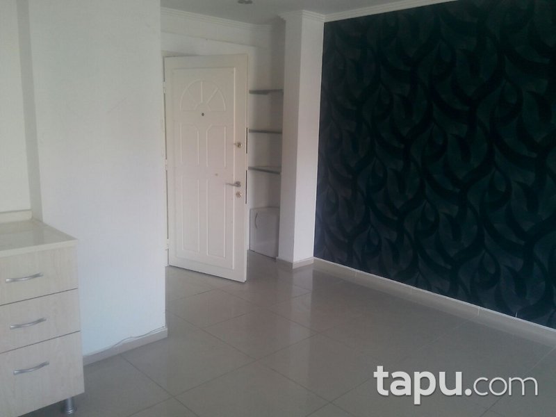 Kuşadası Merkez'de 28 m2 Ofis