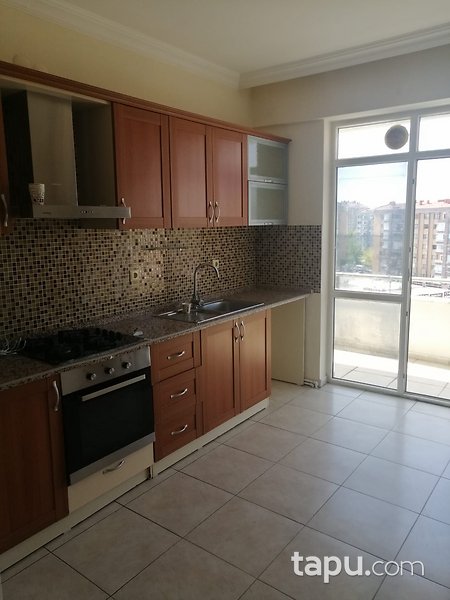 Konya Selçuklu Yazır'da 3+1 Geniş Dubleks Daire