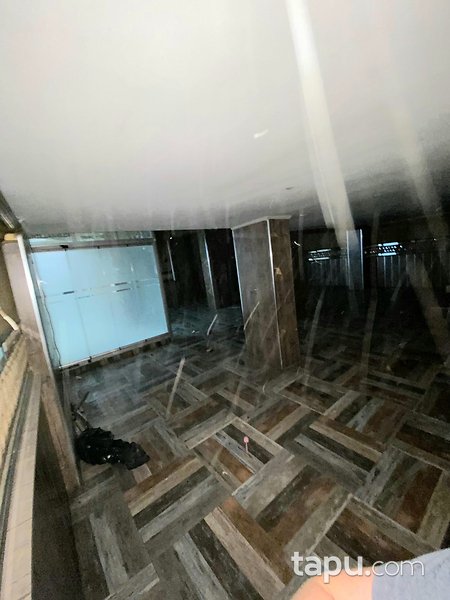 Kütahya Merkez Alipaşa Mahallesi'nde 125 m2 Dükkan