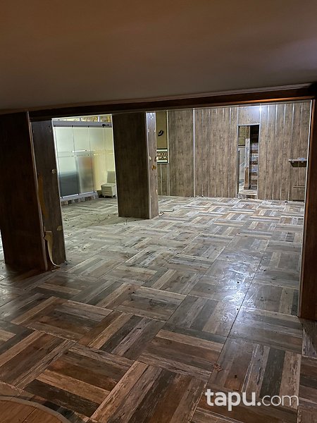 Kütahya Merkez Alipaşa Mahallesi'nde 125 m2 Dükkan