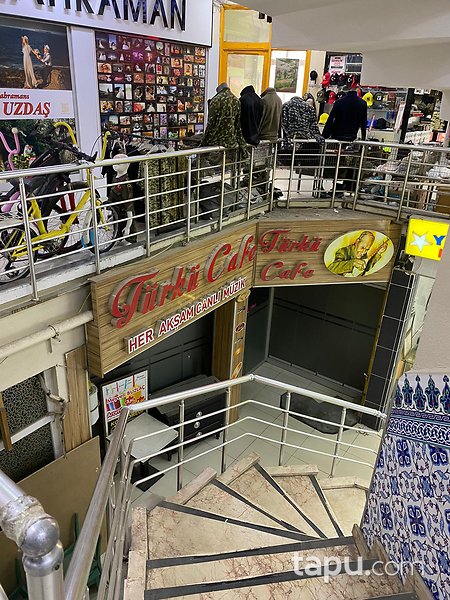 Kütahya Merkez Alipaşa Mahallesi'nde 125 m2 Dükkan