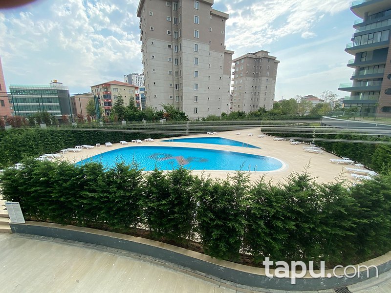 Kartal'da Dap Teras Kule'de Deniz Manzaralı Stüdyo (1+0) Daire (BRG-440)