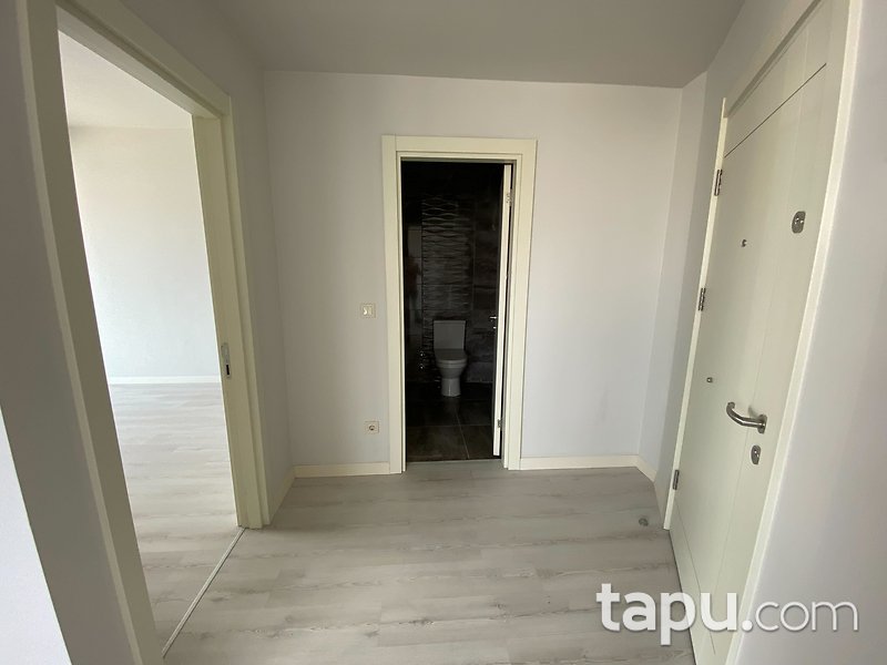 Kartal'da Dap Teras Kule'de 82 m2 1+1 Daire (BRG-422)