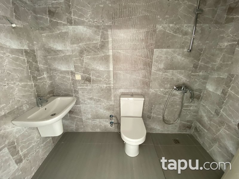 Kartal'da Dap Teras Kule'de 57 m2 Stüdyo (1+0) Daire (BRG-425)