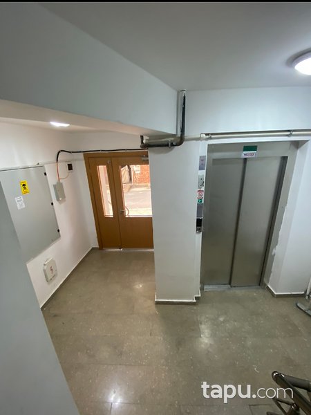 Sancaktepe'de Yeni Binada 3+1 Daire