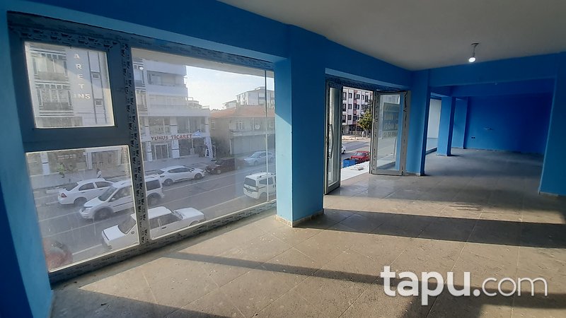 Kızılpınar İstiklal Caddesi'nde 2 Adet Dükkan