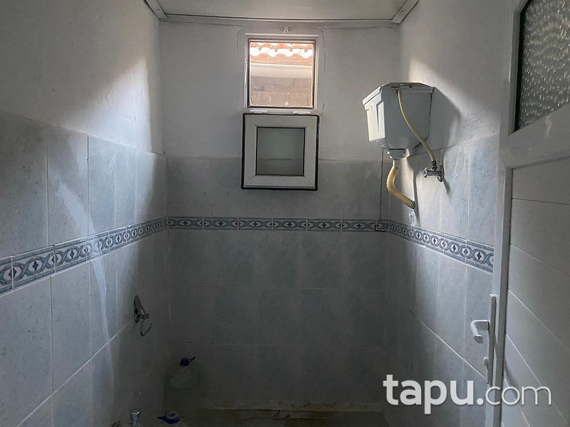 Manisa Akhisar Kayalıoğlu Mahallesi'nde %40 İmarlı Arsa ve Ev