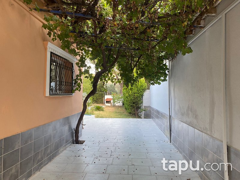 Manisa Akhisar Kayalıoğlu Mahallesi'nde %40 İmarlı Arsa ve Ev