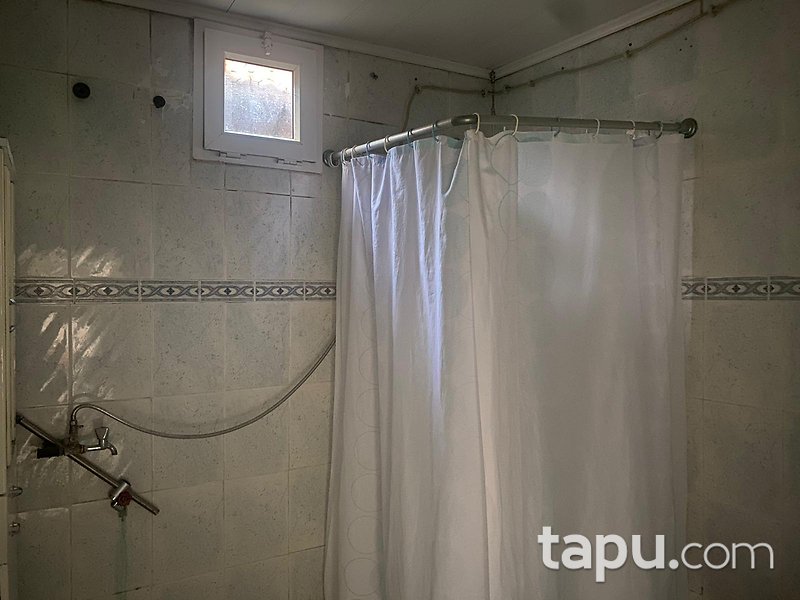 Manisa Akhisar Kayalıoğlu Mahallesi'nde %40 İmarlı Arsa ve Ev